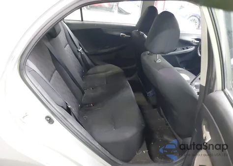 2009 Toyota Corolla S z USA, uszkodzony, nr VIN 1NXBU40E09Z011260